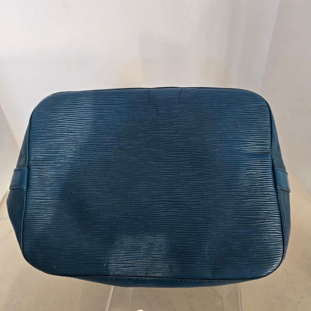 Women's Louis Vuitton Epi Leather Petit Noe Shoulder Bag in Blue - Picture 11 of 15